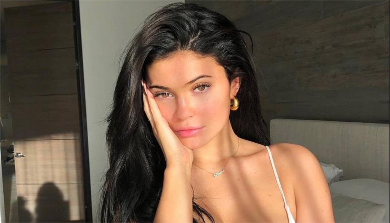 Kylie Jenner atinge 300 milhões de seguidores e é a mulher mais seguida do Instagram. (Foto: Reprodução / Instagram)
