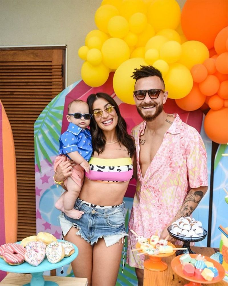 Bianca, Fred e o pequeno Cris. (Foto: Reprodução/Instagram)